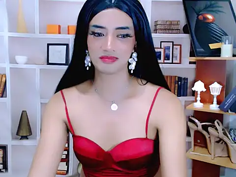 Queeny Cassandra online show from May 2026 02:42:01 PM
