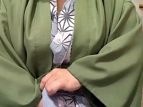 emi chan 7 online show from June 2026 01:12:02 PM