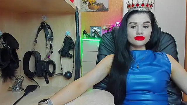 KristiTopxx online show from September 2025 05:19:02 PM