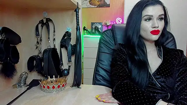 Snapshot of KristiTopxx chatting on November 2025 08:23:02 PM KristiTopxx online show from November 2025 08:23:02 PM