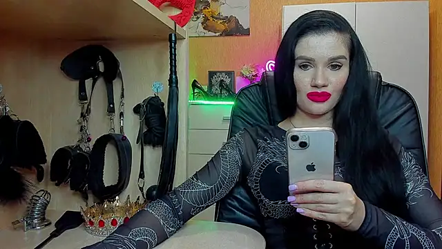 KristiTopxx online show from May 2026 07:01:01 PM