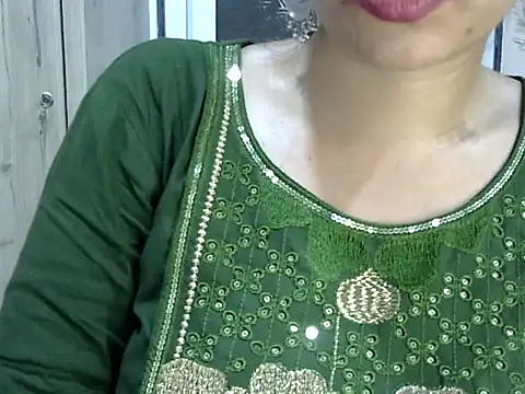 Neha Sharma2 online show from April 2026 02:57:01 PM