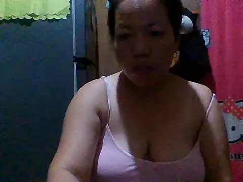 sweet lhyn online show from May 2026 01:36:02 PM