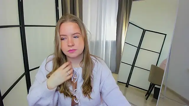 Arya Thomas online show from March 2026 12:00:01 PM