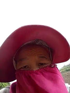 heesuu11 online show from April 2026 08:59:01 AM