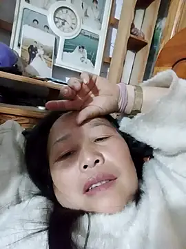 heesuu11 online show from March 2026 11:00:01 PM