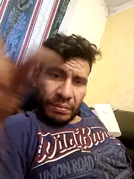 Snapshot of boyp3netrat0r chatting on May 2026 10:51:02 AM boyp3netrat0r online show from May 2026 10:51:02 AM