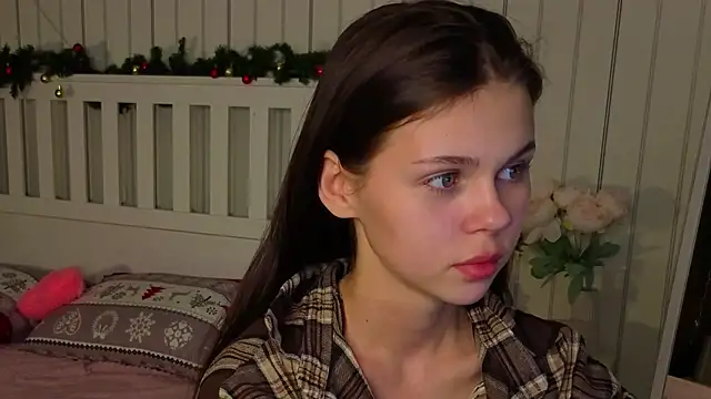 EarthaLevra online show from March 2026 09:11:01 PM