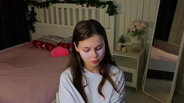 EarthaLevra online show from March 2026 06:20:01 PM