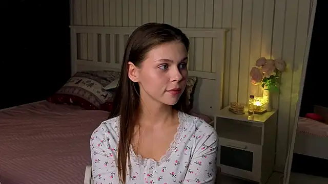 EarthaLevra online show from March 2026 06:31:02 PM