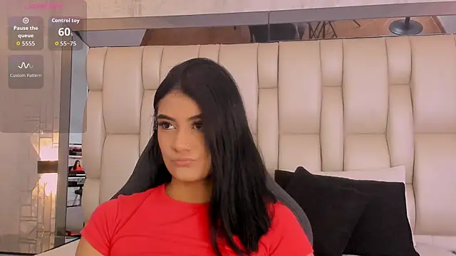 Snapshot of KatherineRuiz_ chatting on April 2026 12:06:02 PM KatherineRuiz online show from April 2026 12:06:02 PM