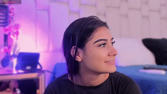 Snapshot of KatherineRuiz_ chatting on March 2026 12:11:02 PM KatherineRuiz online show from March 2026 12:11:02 PM