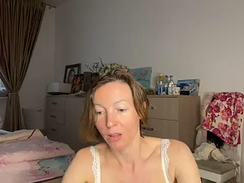 angelicfenix online show from April 2026 12:56:02 PM