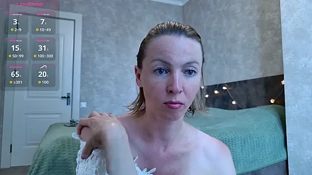 Snapshot of angelicfenix chatting on June 2026 09:47:01 AM angelicfenix online show from June 2026 09:47:01 AM
