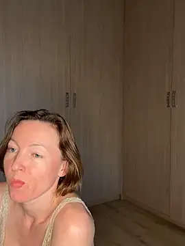 angelicfenix online show from March 2026 03:12:01 PM