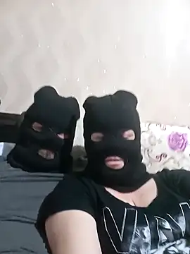 DiamondDaisy online show from February 2026 05:01:02 PM