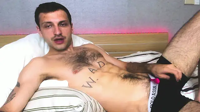 DarkRogue19 online show from March 2026 03:49:01 PM