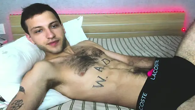 DarkRogue19 online show from April 2026 05:20:02 AM