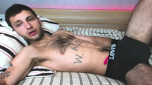 DarkRogue19 online show from April 2026 05:26:02 AM