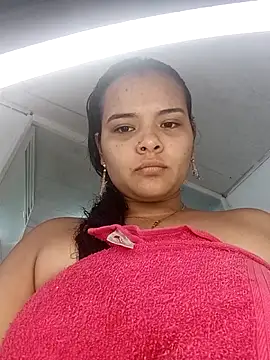 Emily Rouse23 online show from April 2026 08:49:01 PM