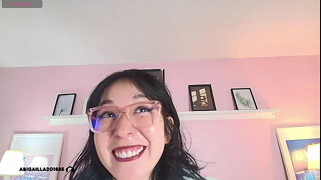 Snapshot of Abigailladyy chatting on May 2026 11:38:01 AM Abigailladyy online show from May 2026 11:38:01 AM