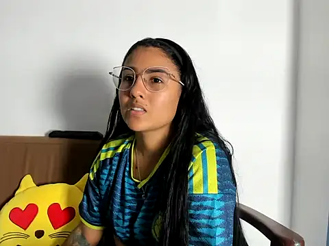 TatyGomez  online show from June 2026 04:45:01 AM