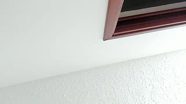 KissMeSara online show from February 2026 12:16:01 PM