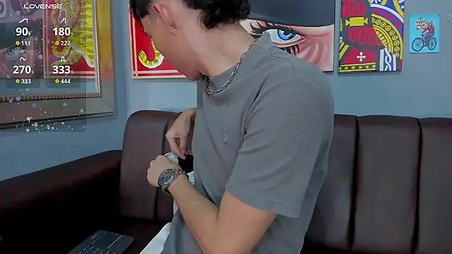 AronTawers online show from March 2026 07:26:01 PM