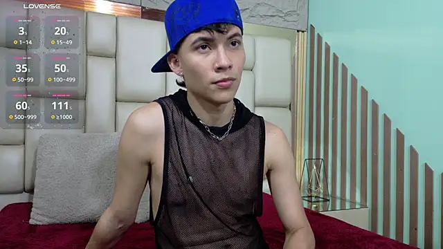 AronTawers online show from March 2026 07:24:02 PM