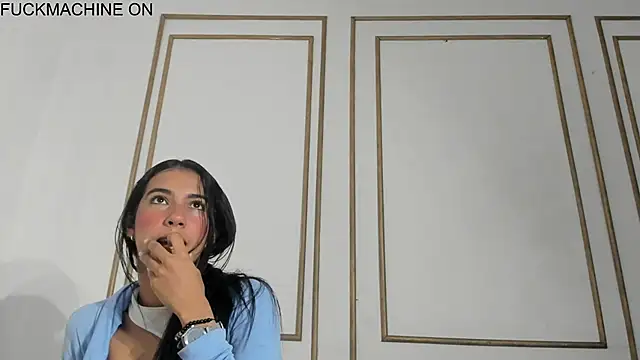 emily gaviria1 online show from May 2026 12:42:01 PM