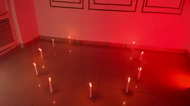 emily gaviria1 online show from April 2026 12:34:01 PM