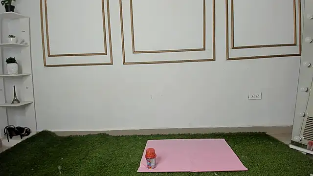 emily gaviria1 online show from March 2026 12:06:02 PM