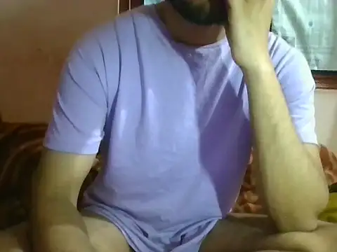 Snapshot of alone_2k26 chatting on February 2026 02:18:02 PM alone 2k26 online show from February 2026 02:18:02 PM