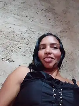 Snapshot of valentina_gomez1 chatting on May 2026 01:09:02 PM valentina gomez1 online show from May 2026 01:09:02 PM