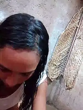 Snapshot of valentina_gomez1 chatting on April 2026 03:36:01 PM valentina gomez1 online show from April 2026 03:36:01 PM