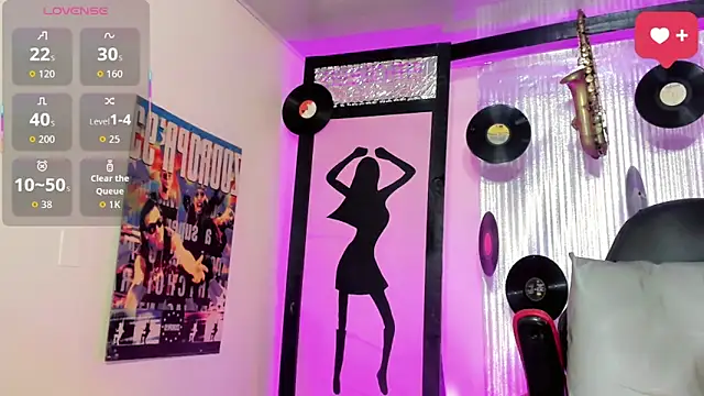 madison mujica  online show from March 2026 08:05:01 PM