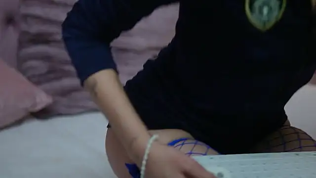 Snapshot of CarinaFoxy chatting on March 2026 09:59:01 PM CarinaFoxy online show from March 2026 09:59:01 PM