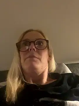 Amelie BlondeXX online show from February 2026 09:25:01 PM