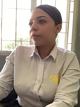 Snapshot of AdaPink_ chatting on February 2026 04:18:01 PM AdaPink online show from February 2026 04:18:01 PM