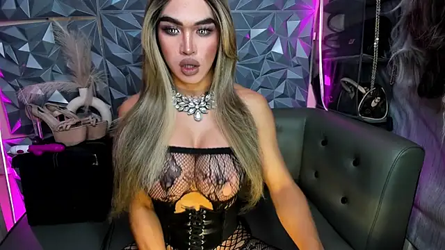 10inDominant Ayesha online show from March 2026 05:57:02 PM