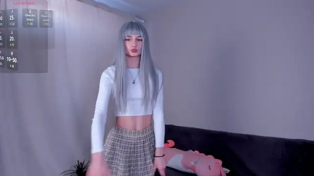 kira montelle online show from March 2026 06:38:02 AM