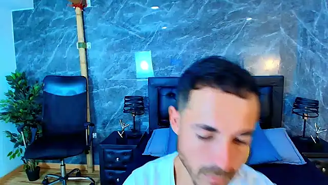 Adams Sanz online show from March 2026 07:39:01 PM