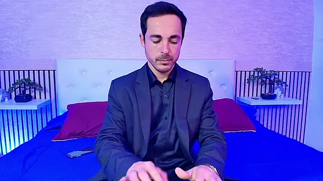 Adams Sanz online show from June 2026 07:31:02 PM
