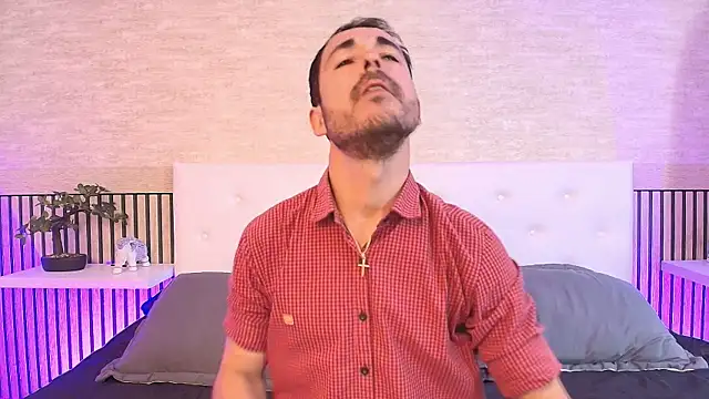 Adams Sanz online show from April 2026 07:15:02 PM