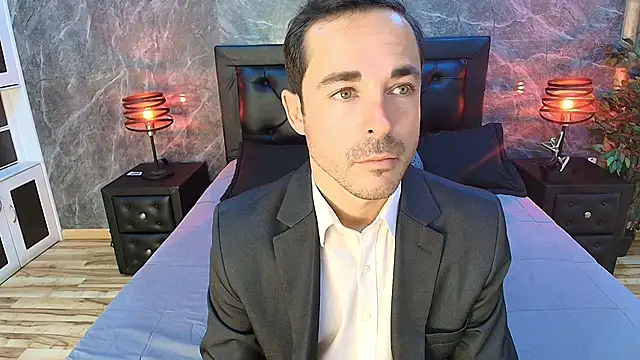 Adams Sanz online show from May 2026 07:01:01 PM