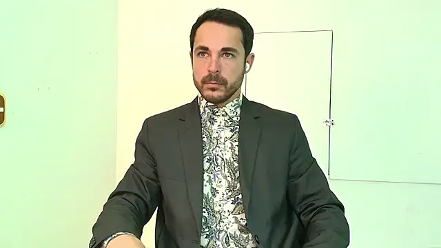Adams Sanz online show from June 2026 07:20:01 PM