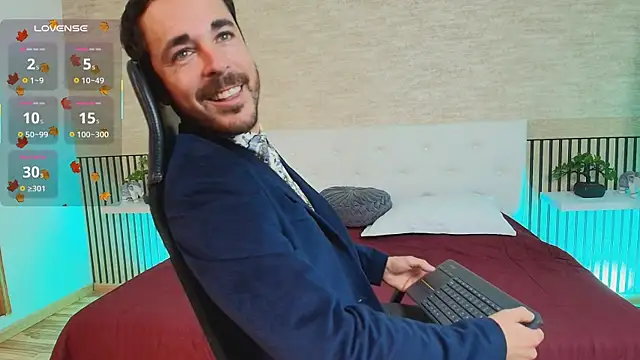 Adams Sanz online show from June 2026 08:39:01 PM