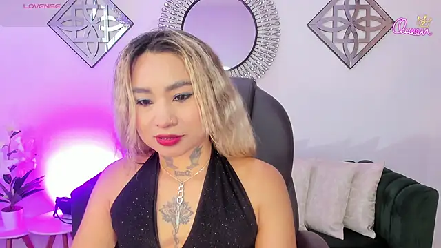 mystic nova  online show from April 2026 11:27:01 AM