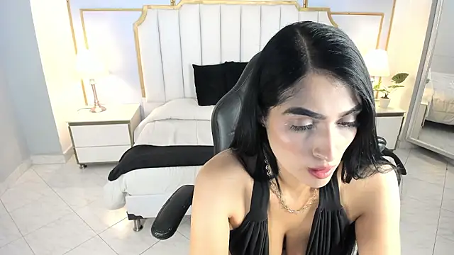 Sophie nolie online show from March 2026 11:55:01 AM