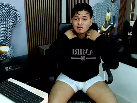 jacobxhott online show from February 2026 03:17:01 AM